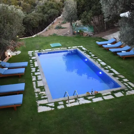 Villa Maroulas Natura Palace - With Private Pool & Panoramic Sea View, Near Réthymnon