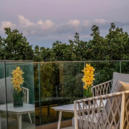 Maroulas Natura Palace - With Private Pool & Panoramic Sea View, Near Réthymnon