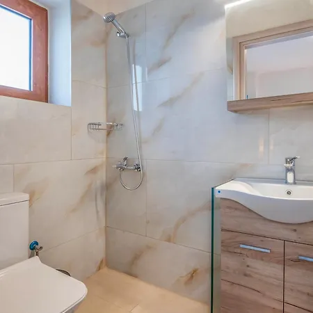 Maroulas Natura Palace - With Private Pool & Panoramic Sea View, Near