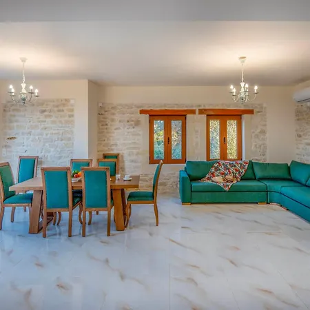 Maroulas Natura Palace - With Private Pool & Panoramic Sea View, Near Villa *
