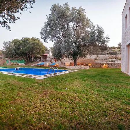 Maroulas Natura Palace - With Private Pool & Panoramic Sea View, Near