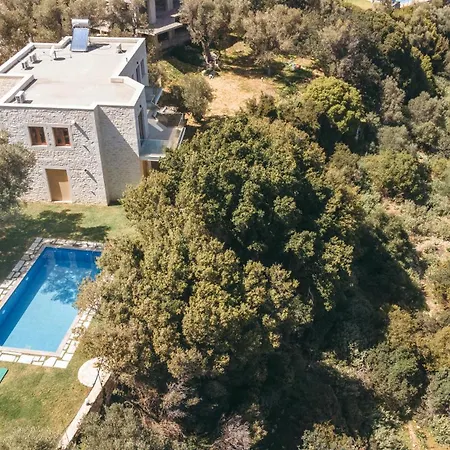 Maroulas Natura Palace - With Private Pool & Panoramic Sea View, Near Réthymnon